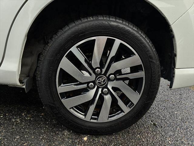 ルーミー カスタムＧ＿Ｓ　ユーザー買取車　純正９インチナビ　バックカメラ　禁煙車　衝突軽減ブレーキ　クルーズコントロール　フルセグＴＶ　両側パワースライドドア　Ｂｌｕｅｔｏｏｔｈ　ＬＥＤヘッドランプ　シートヒーター　ＥＴＣ（30枚目）