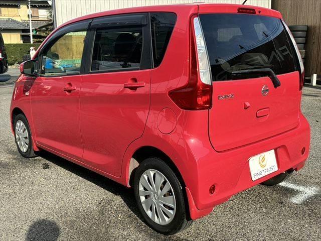 デイズ J バックカメラ 純正SDナビ 禁煙車 ETC ドライブレコーダー 地デジTV キーレス 盗難防止装置 CDチェンジャー レベライザー ベンチシート ハロゲンランプ 電動格納ミラー(18枚目)