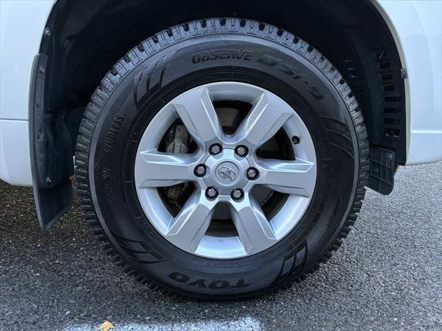 ランドクルーザープラド TX SDナビ バックカメラ 禁煙車 ルーフレール ETC フルセグTV LEDヘッドライト Bluetooth 純正17インチアルミホイール スマートキー CDチェンジャー フォグランプ 電動格納ミラー(15枚目)