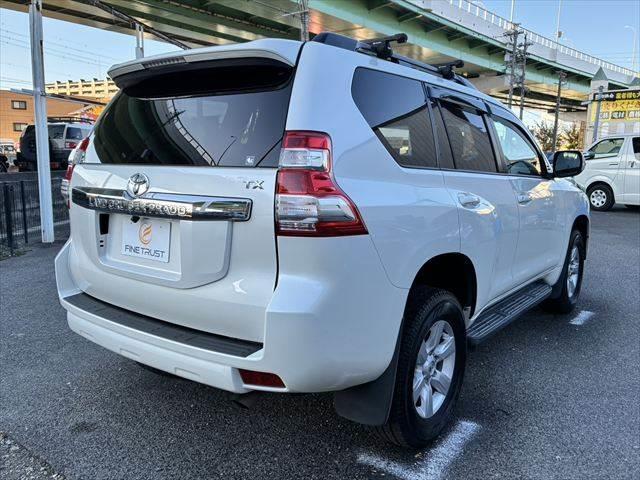 ランドクルーザープラド TX SDナビ バックカメラ 禁煙車 ルーフレール ETC フルセグTV LEDヘッドライト Bluetooth 純正17インチアルミホイール スマートキー CDチェンジャー フォグランプ 電動格納ミラー(19枚目)