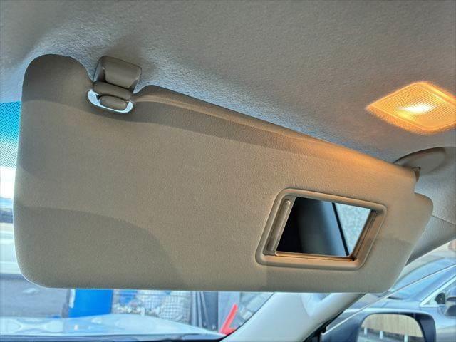 ランドクルーザープラド TX SDナビ バックカメラ 禁煙車 ルーフレール ETC フルセグTV LEDヘッドライト Bluetooth 純正17インチアルミホイール スマートキー CDチェンジャー フォグランプ 電動格納ミラー(43枚目)