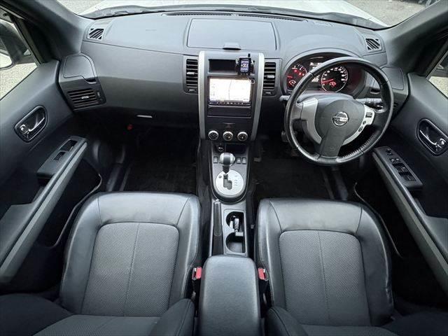 エクストレイル ２０ＧＴ　ディーゼル車　メモリーナビ　Ｂカメラ　禁煙車　シートヒーター　ＥＴＣ　クルーズコントロール　地デジＴＶ　Ｂｌｕｅｔｏｏｔｈ　ＨＩＤヘッドライト　スマートキー　ルーフレール　４ＷＤ　ダウンヒルスタート（3枚目）