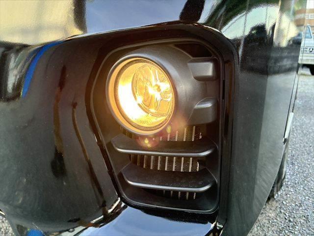 ＮＶ３５０キャラバンバン ロングプレミアムＧＸ　禁煙車　純正メモリーナビ　アラウンドビューモニター　Ｂｌｕｅｔｏｏｔｈ　フルセグテレビ　ＥＴＣ　デジタルインナーミラー　スマートキー　ＬＥＤヘッドライト　電動格納ミラー　フォグランプ　衝突軽減ブレーキ（14枚目）