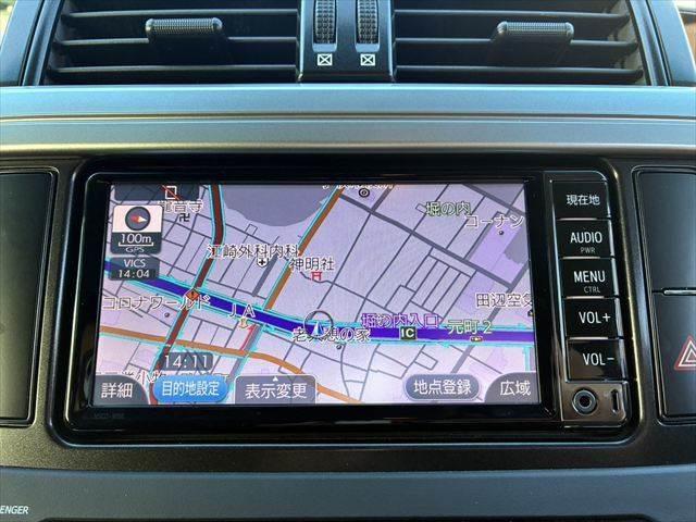 ランドクルーザープラド TX 4WD ディーゼル純正17インチアルミホイール バックカメラ 純正SDナビ ETC ブルートゥース フルセグTV LEDヘッドライト スマートキー ヒルディセントコントロール 盗難防止装置(4枚目)