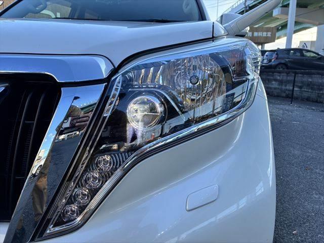 ランドクルーザープラド TX 4WD ディーゼル純正17インチアルミホイール バックカメラ 純正SDナビ ETC ブルートゥース フルセグTV LEDヘッドライト スマートキー ヒルディセントコントロール 盗難防止装置(13枚目)