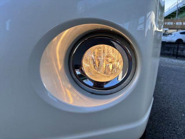 ランドクルーザープラド TX 4WD ディーゼル純正17インチアルミホイール バックカメラ 純正SDナビ ETC ブルートゥース フルセグTV LEDヘッドライト スマートキー ヒルディセントコントロール 盗難防止装置(14枚目)