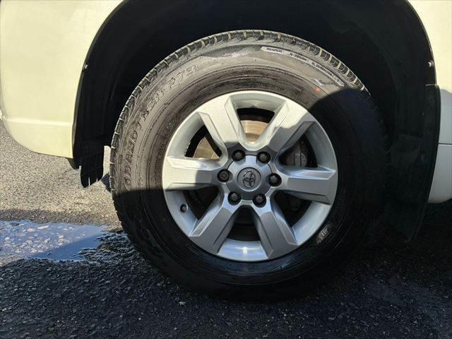 ランドクルーザープラド TX 4WD ディーゼル純正17インチアルミホイール バックカメラ 純正SDナビ ETC ブルートゥース フルセグTV LEDヘッドライト スマートキー ヒルディセントコントロール 盗難防止装置(31枚目)