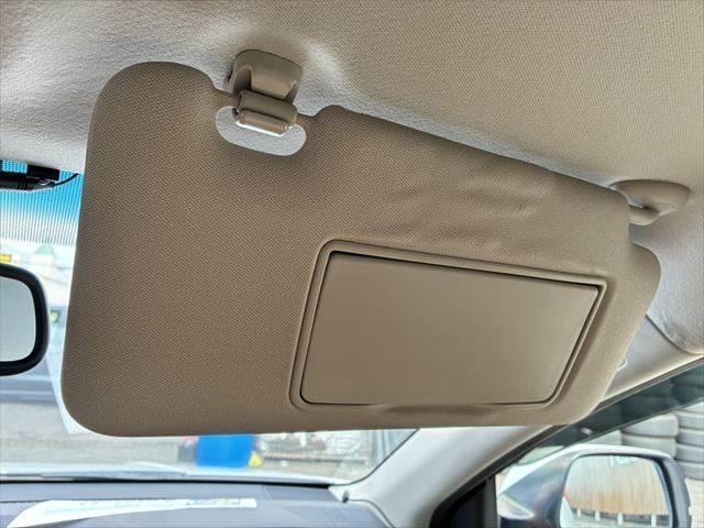 ヴェゼル ハイブリッドZ・ホンダセンシング 禁煙車 バックカメラ レーダークルーズコントロール Bluetooth フルセグ ETC 衝突軽減ブレーキ シートヒーター LEDヘッドライト MTモード付 盗難防止装置 純正17インチアルミホイール(44枚目)