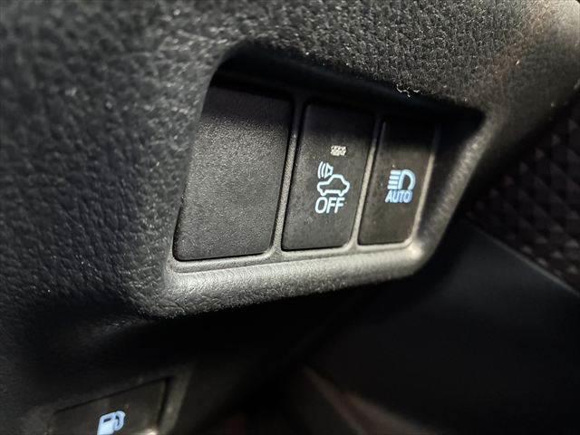 C-HR G 純正9インチナビ バックカメラ レーダークルーズコントロール Bluetooth フルセグTV ETC シートヒーター ハーフレザー LEDヘッドライト ブラインドスポットモニター コーナーセンサー(7枚目)