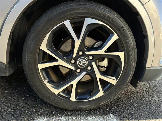 C-HR G 純正9インチナビ バックカメラ レーダークルーズコントロール Bluetooth フルセグTV ETC シートヒーター ハーフレザー LEDヘッドライト ブラインドスポットモニター コーナーセンサー(14枚目)