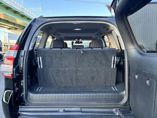 ランドクルーザープラド TX Lパッケージ 4WD サンルーフ 禁煙車 バックカメラ クルーズコントロール Bluetooth 本革シート シートヒーター コーナーセンサー LEDヘッドライト メモリーナビ 3列シート フルセグ スマートキー(12枚目)