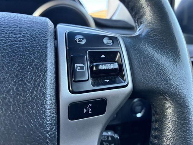 ランドクルーザープラド TX Lパッケージ 4WD サンルーフ 禁煙車 バックカメラ クルーズコントロール Bluetooth 本革シート シートヒーター コーナーセンサー LEDヘッドライト メモリーナビ 3列シート フルセグ スマートキー(42枚目)