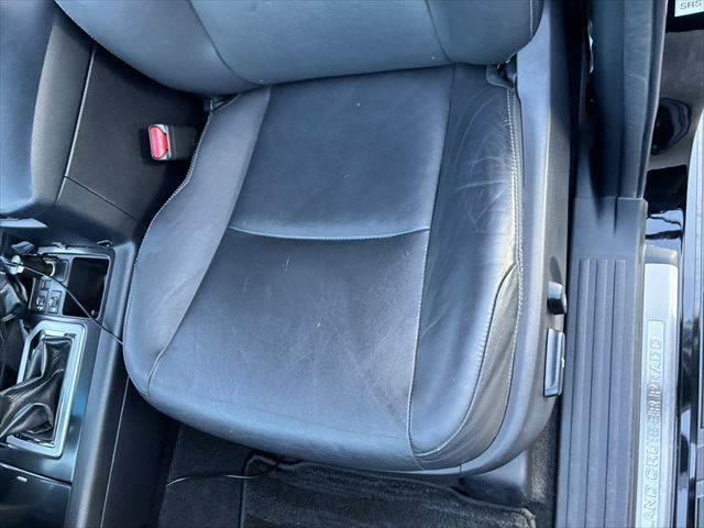 ランドクルーザープラド TX Lパッケージ 4WD サンルーフ 禁煙車 バックカメラ クルーズコントロール Bluetooth 本革シート シートヒーター コーナーセンサー LEDヘッドライト メモリーナビ 3列シート フルセグ スマートキー(65枚目)