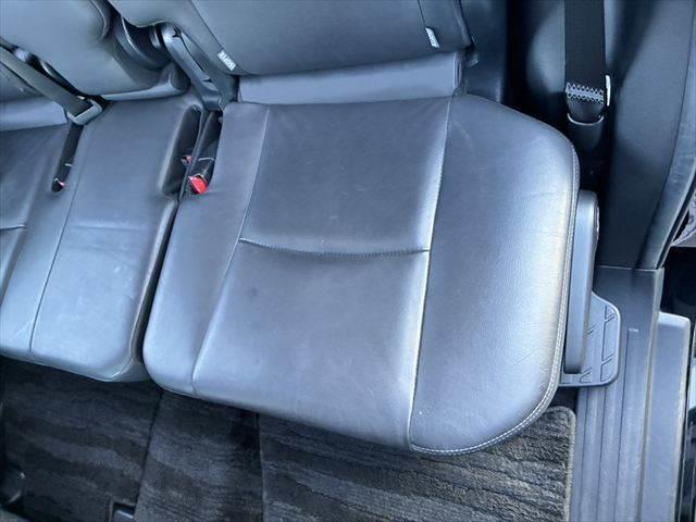 ランドクルーザープラド TX Lパッケージ 4WD サンルーフ 禁煙車 バックカメラ クルーズコントロール Bluetooth 本革シート シートヒーター コーナーセンサー LEDヘッドライト メモリーナビ 3列シート フルセグ スマートキー(68枚目)