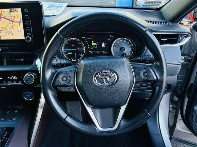 ハリアーハイブリッド G レーダークルーズコントロール デジタルインナーミラー パワーバックドア 純正8インチディスプレイオーディオ ETC 禁煙車 Bカメラ パワーシート Bluetooth 地デジTV LEDヘッドライト(12枚目)