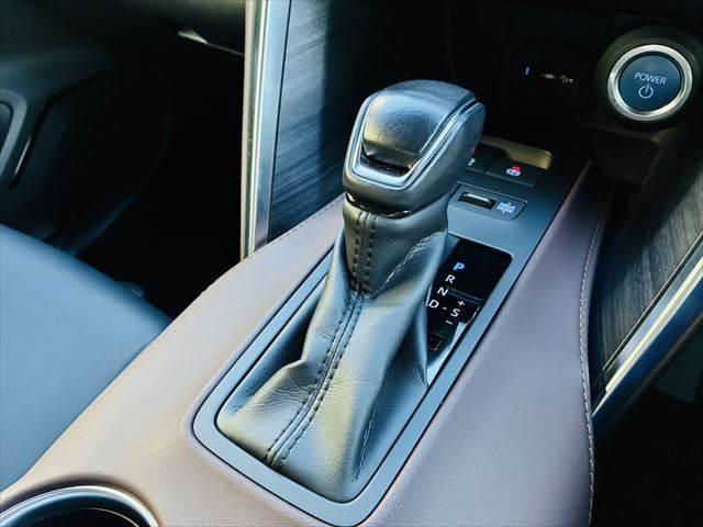 ハリアーハイブリッド G レーダークルーズコントロール デジタルインナーミラー パワーバックドア 純正8インチディスプレイオーディオ ETC 禁煙車 Bカメラ パワーシート Bluetooth 地デジTV LEDヘッドライト(36枚目)