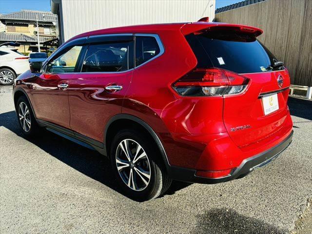 エクストレイル ２０Ｘｉ　純正９インチナビ　ブラインドスポットモニター　プロパイロット　電子インナーミラー　電動リアゲート　ＥＴＣ　４ＷＤ　禁煙車　アラウンドビューモニター　Ｂｌｕｅｔｏｏｔｈ　フルセグＴＶ　ＬＥＤヘッドライト（20枚目）