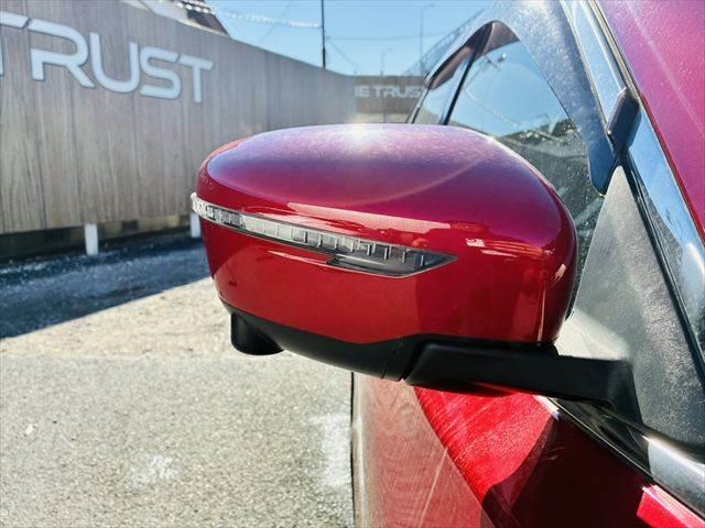 エクストレイル ２０Ｘｉ　純正９インチナビ　ブラインドスポットモニター　プロパイロット　電子インナーミラー　電動リアゲート　ＥＴＣ　４ＷＤ　禁煙車　アラウンドビューモニター　Ｂｌｕｅｔｏｏｔｈ　フルセグＴＶ　ＬＥＤヘッドライト（27枚目）