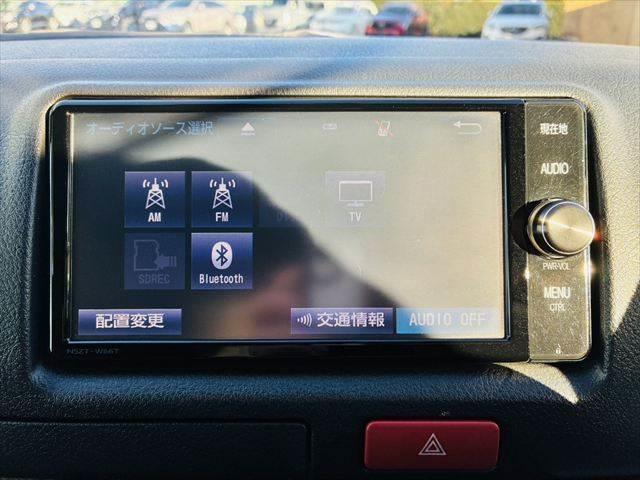 ハイエースバン ロングＤＸ　純正ＳＤナビ　Ｂｌｕｅｔｏｏｔｈ　両側スライドドア　ＥＴＣ　バックカメラ　禁煙車　フルセグＴＶ　キーレス　ドライブレコーダー　ＣＤチェンジャー　ＤＶＤ再生　ハロゲンランプ（4枚目）