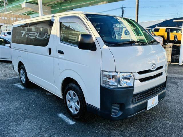 ハイエースバン ロングＤＸ　純正ＳＤナビ　Ｂｌｕｅｔｏｏｔｈ　両側スライドドア　ＥＴＣ　バックカメラ　禁煙車　フルセグＴＶ　キーレス　ドライブレコーダー　ＣＤチェンジャー　ＤＶＤ再生　ハロゲンランプ（12枚目）