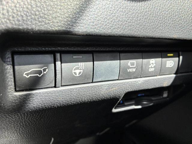 ハリアー Z レザーパッケージ 本革シート 禁煙車 純正SDナビ 全方位カメラ JBLサウンド Bluetooth フルセグTV LEDヘッドライト 衝突軽減ブレーキ クルーズコントロール クリアランスソナー シートエアコン(8枚目)