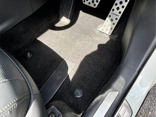 ハリアー Z レザーパッケージ 本革シート 禁煙車 純正SDナビ 全方位カメラ JBLサウンド Bluetooth フルセグTV LEDヘッドライト 衝突軽減ブレーキ クルーズコントロール クリアランスソナー シートエアコン(42枚目)