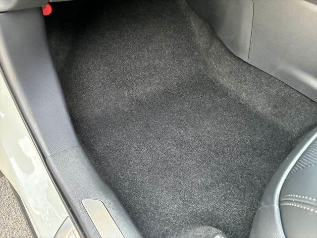 ハリアー Z レザーパッケージ 本革シート 禁煙車 純正SDナビ 全方位カメラ JBLサウンド Bluetooth フルセグTV LEDヘッドライト 衝突軽減ブレーキ クルーズコントロール クリアランスソナー シートエアコン(44枚目)