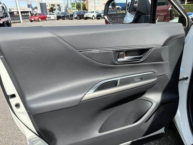 ハリアー Z レザーパッケージ 本革シート 禁煙車 純正SDナビ 全方位カメラ JBLサウンド Bluetooth フルセグTV LEDヘッドライト 衝突軽減ブレーキ クルーズコントロール クリアランスソナー シートエアコン(52枚目)