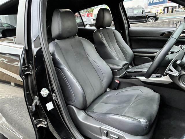 エクリプスクロスＰＨＥＶ Ｐ　４ＷＤ　禁煙車　純正ＳＤナビ　全方位カメラ　レーダークルーズコントロール　Ｂｌｕｅｔｏｏｔｈ　衝突軽減ブレーキ　シートヒーター　パワーシート　ＬＥＤヘッドライト　障害物センサー　オートハイビーム（8枚目）