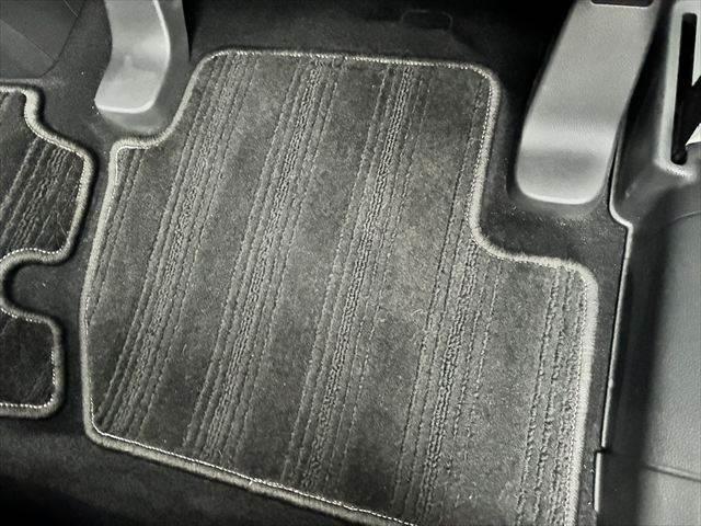 エクリプスクロスＰＨＥＶ Ｐ　４ＷＤ　禁煙車　純正ＳＤナビ　全方位カメラ　レーダークルーズコントロール　Ｂｌｕｅｔｏｏｔｈ　衝突軽減ブレーキ　シートヒーター　パワーシート　ＬＥＤヘッドライト　障害物センサー　オートハイビーム（45枚目）