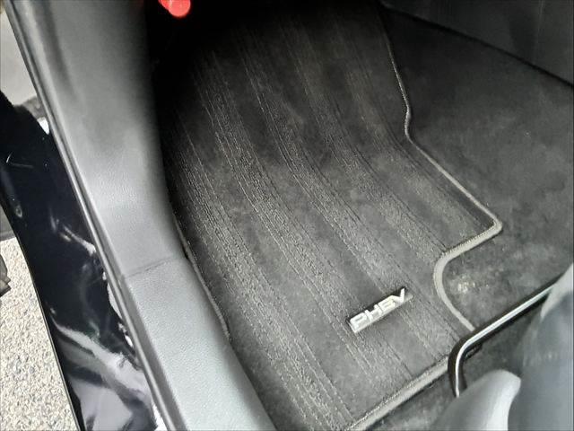 エクリプスクロスＰＨＥＶ Ｐ　４ＷＤ　禁煙車　純正ＳＤナビ　全方位カメラ　レーダークルーズコントロール　Ｂｌｕｅｔｏｏｔｈ　衝突軽減ブレーキ　シートヒーター　パワーシート　ＬＥＤヘッドライト　障害物センサー　オートハイビーム（46枚目）