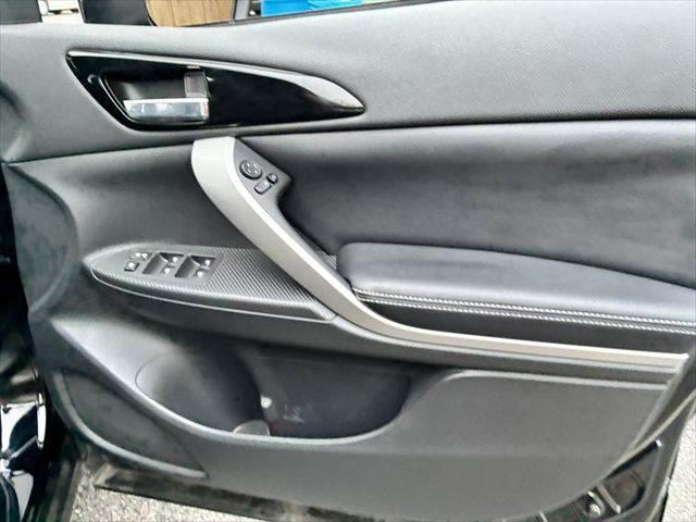 エクリプスクロスＰＨＥＶ Ｐ　４ＷＤ　禁煙車　純正ＳＤナビ　全方位カメラ　レーダークルーズコントロール　Ｂｌｕｅｔｏｏｔｈ　衝突軽減ブレーキ　シートヒーター　パワーシート　ＬＥＤヘッドライト　障害物センサー　オートハイビーム（48枚目）