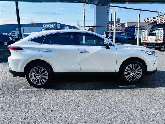 ハリアーハイブリッド Ｚ　レザーパッケージ　禁煙車　本革シート　トヨタセーフティセンス　純正１２．３インチナビ　ＪＢＬサウンド　全方位カメラ　シートヒーター　パワーシート　パワーバックドア　ＬＥＤヘッドライト　ＥＴＣ２．０　ＵＳＢポート（19枚目）