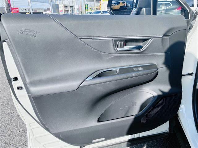 ハリアーハイブリッド Ｚ　レザーパッケージ　禁煙車　本革シート　トヨタセーフティセンス　純正１２．３インチナビ　ＪＢＬサウンド　全方位カメラ　シートヒーター　パワーシート　パワーバックドア　ＬＥＤヘッドライト　ＥＴＣ２．０　ＵＳＢポート（59枚目）