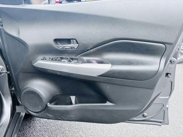 キックス Ｘ　禁煙車　純正９インチナビ　全周囲カメラ　レーダークルーズコントロール　フルセグＴＶ　ハーフレザーシート　ＬＥＤヘッドライト　スマートキー　衝突軽減ブレーキ　コーナーセンサー（49枚目）