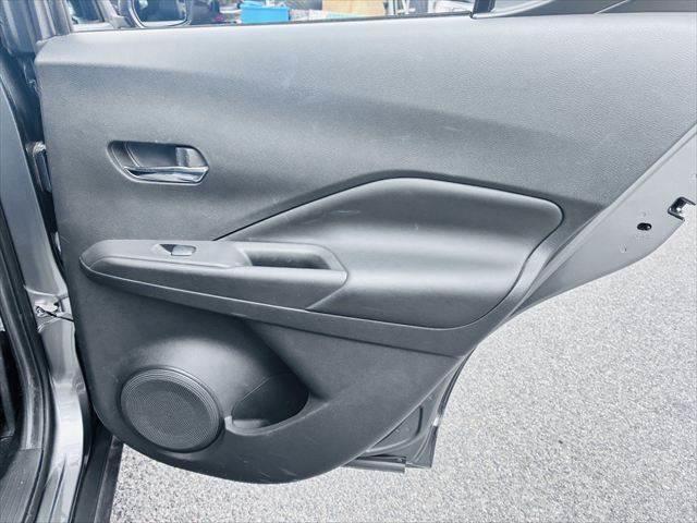 キックス Ｘ　禁煙車　純正９インチナビ　全周囲カメラ　レーダークルーズコントロール　フルセグＴＶ　ハーフレザーシート　ＬＥＤヘッドライト　スマートキー　衝突軽減ブレーキ　コーナーセンサー（52枚目）