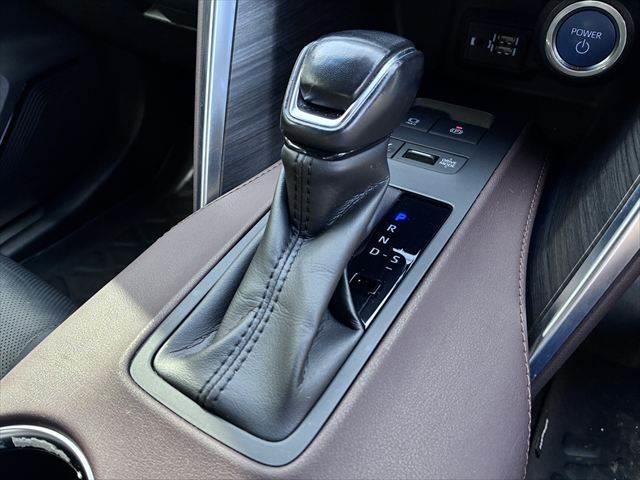 ハリアーハイブリッド Ｚ　レザーパッケージ　禁煙車　本革シート　純正１２．３インチナビ　全方位カメラ　ＪＢＬサウンド　レーダークルーズコントロール　パワーバックドア　デジタルインナーミラー　衝突軽減ブレーキ　シートヒーター　パワーシート　ＢＳＭ（36枚目）