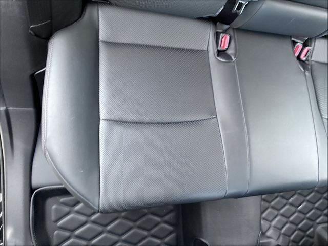 ハリアーハイブリッド Ｚ　レザーパッケージ　禁煙車　本革シート　純正１２．３インチナビ　全方位カメラ　ＪＢＬサウンド　レーダークルーズコントロール　パワーバックドア　デジタルインナーミラー　衝突軽減ブレーキ　シートヒーター　パワーシート　ＢＳＭ（58枚目）