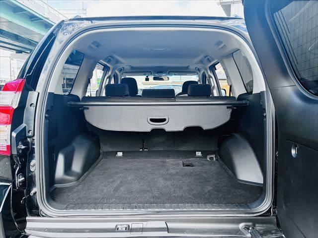 �����Q�b�W�X�y�[�X