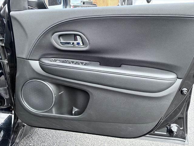 ���h�A�g����