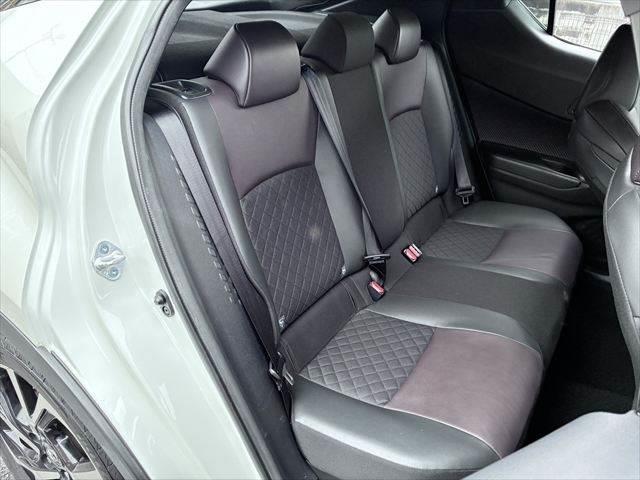 ���^�]�ȑ��Q��ڃV�[�g