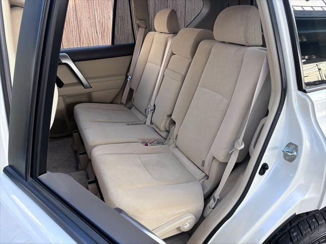 ������ȑ��Q��ڃV�[�g