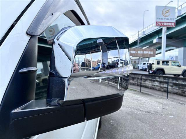 ハイエースバン スーパーＧＬダークプライムＩＩ　純正ＳＤナビ　バックカメラ　Ｂｌｕｅｔｏｏｔｈ　フルセグＴＶ　ＥＴＣ　ＬＥＤヘッドライト　両側パワースライドドア　衝突軽減ブレーキ　ハーフレザーシート　オートハイビーム　スマートキー　盗難防止装置（26枚目）