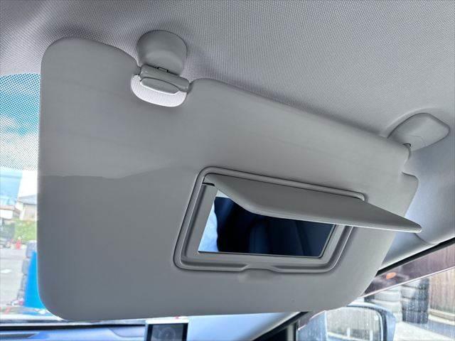 ���o�j�e�B�[�~���[