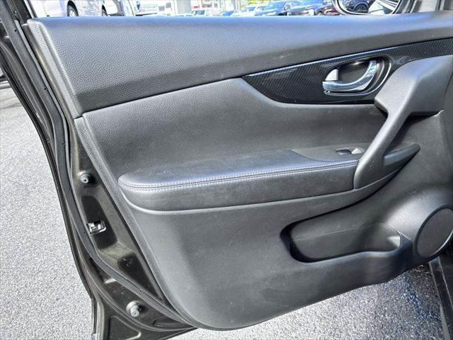 ���h�A�g����