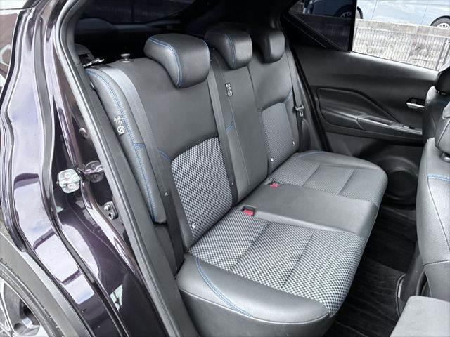 キックス Ｘ　禁煙車　純正９インチナビ　アラウンドビューモニター　レーダークルーズコントロール　Ｂｌｕｅｔｏｏｔｈ　フルセグＴＶ　ハーフレザーシート　ＬＥＤヘッドライト　純正フルエアロ　ＥＴＣ　コーナーセンサー（9枚目）