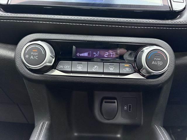 キックス Ｘ　禁煙車　純正９インチナビ　アラウンドビューモニター　レーダークルーズコントロール　Ｂｌｕｅｔｏｏｔｈ　フルセグＴＶ　ハーフレザーシート　ＬＥＤヘッドライト　純正フルエアロ　ＥＴＣ　コーナーセンサー（32枚目）