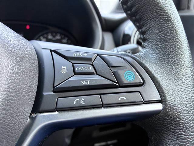 キックス Ｘ　禁煙車　純正９インチナビ　アラウンドビューモニター　レーダークルーズコントロール　Ｂｌｕｅｔｏｏｔｈ　フルセグＴＶ　ハーフレザーシート　ＬＥＤヘッドライト　純正フルエアロ　ＥＴＣ　コーナーセンサー（34枚目）