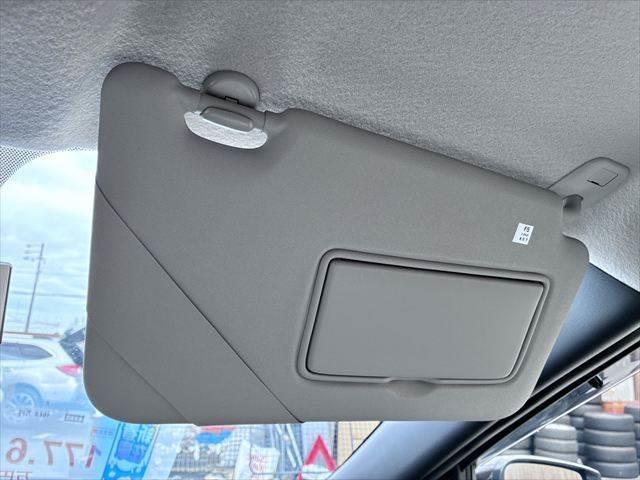 キックス Ｘ　禁煙車　純正９インチナビ　アラウンドビューモニター　レーダークルーズコントロール　Ｂｌｕｅｔｏｏｔｈ　フルセグＴＶ　ハーフレザーシート　ＬＥＤヘッドライト　純正フルエアロ　ＥＴＣ　コーナーセンサー（38枚目）