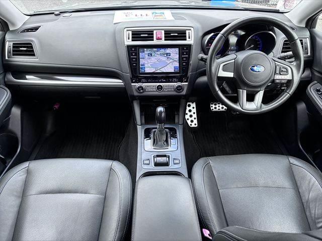 ���C���p�l����